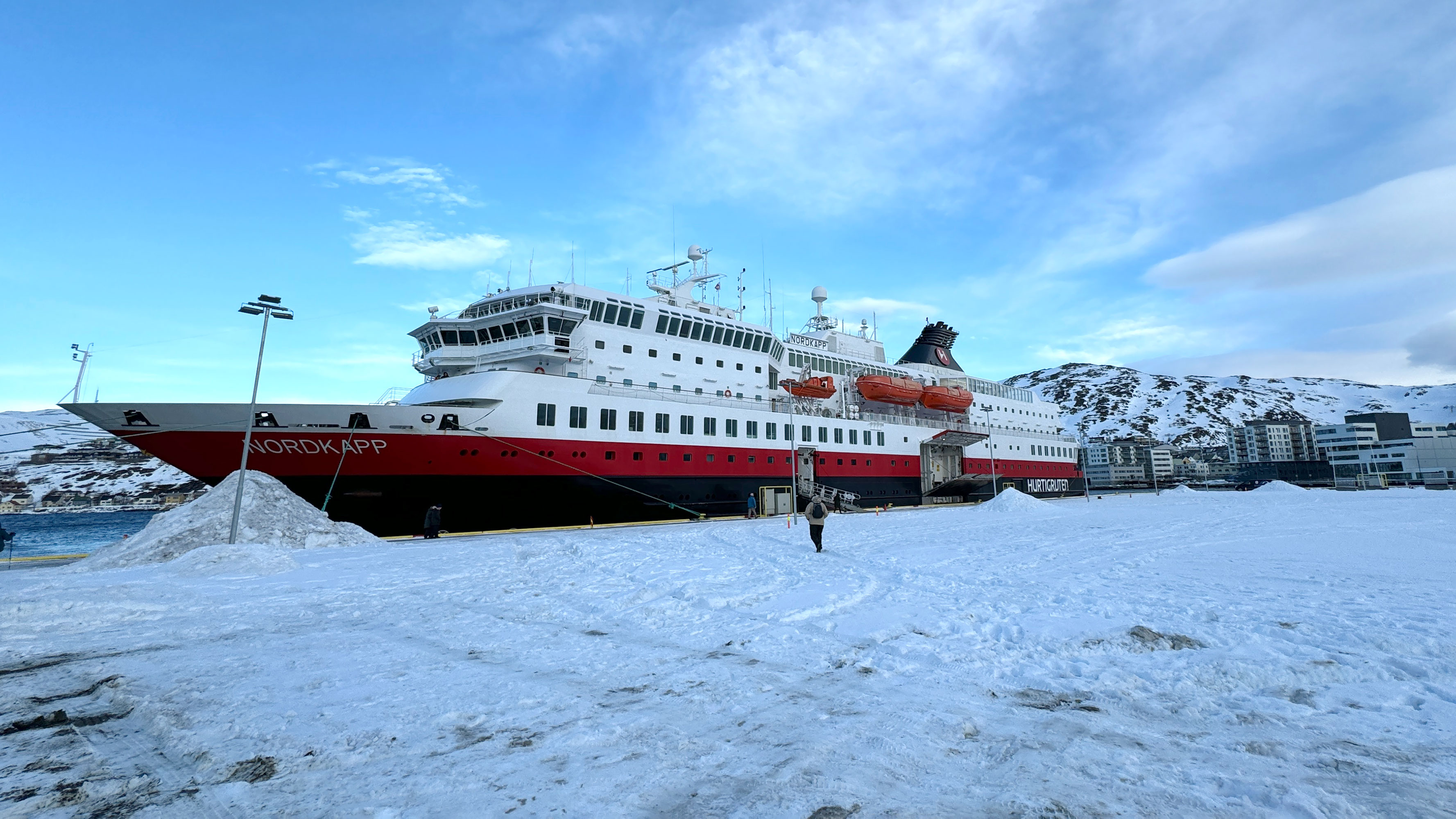 Experience Norway’s Magic with a Hurtigruten Winter Cruise